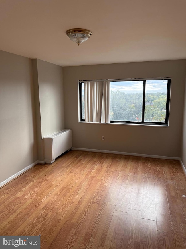 Pineway Towers Condominiums unit 1004, Silver Spring, MD 20903 - photo 7