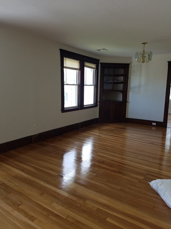 69 Scammell St unit B, Quincy, MA 02169 - photo 5