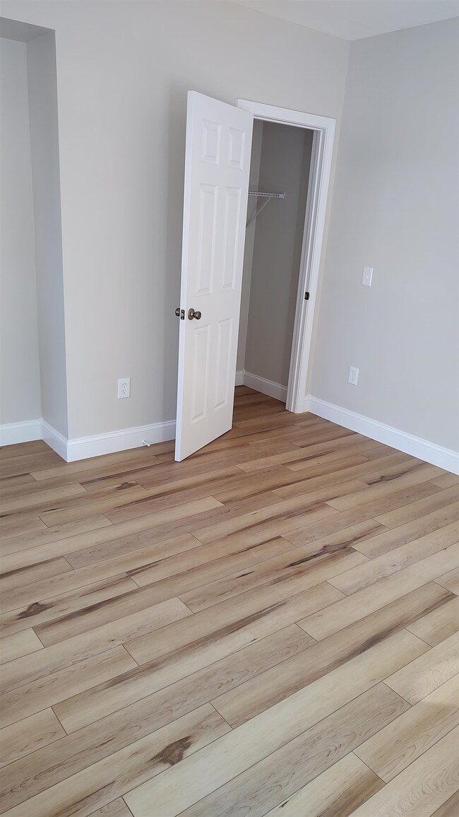 30 Elm St unit 1, Whitefield, NH 03598 - photo 7