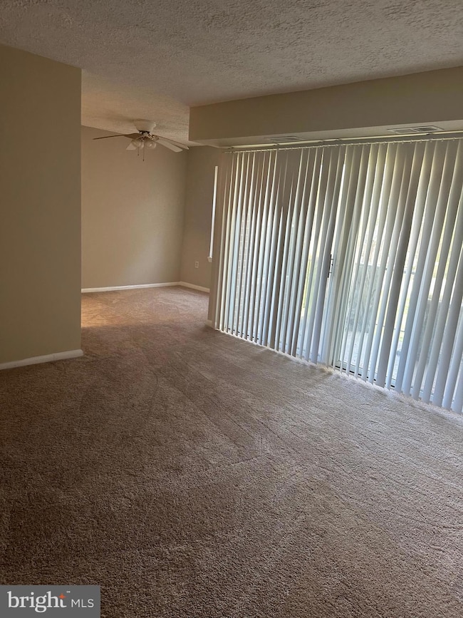 3837 Saint Barnabas Rd unit 103, Suitland, MD 20746 - photo 5