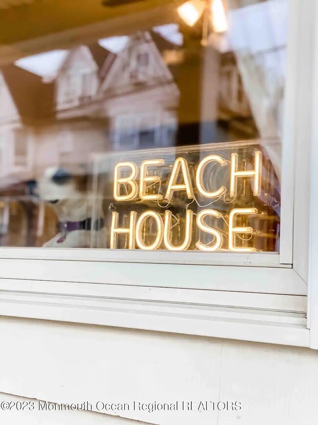 21 Center St unit Winter, Rumson, NJ 07760 - photo 3