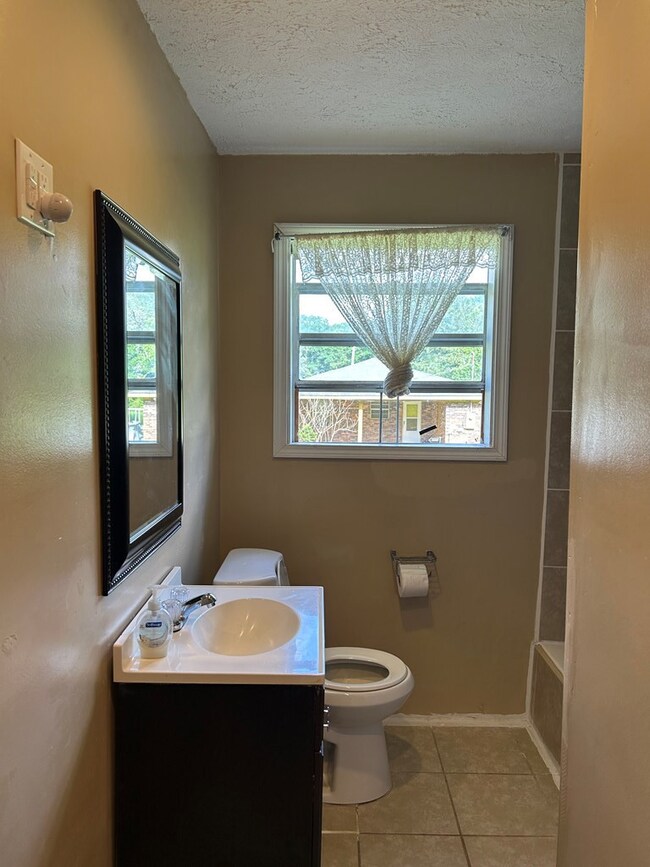 311 Walnut St, Summit, MS 39666 - photo 7