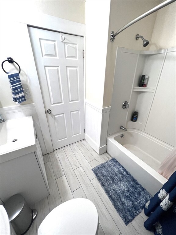 40 Marine Rd unit 1, Boston, MA 02127 - photo 5