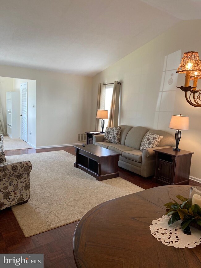 1103 Ginger Ct unit 1103A, Mount Laurel, NJ 08054 - photo 2