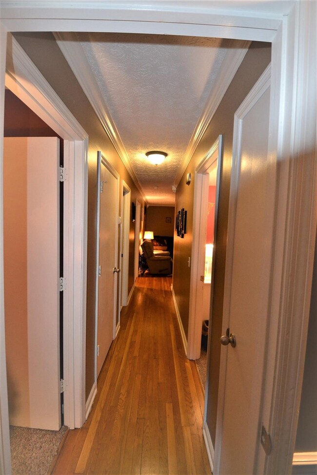 1208 Hopewell Rd, Harrodsburg, KY 40330 - photo 7