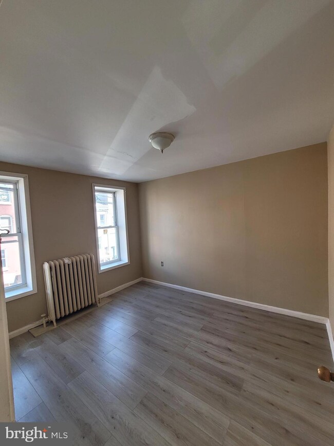 830 Green St, Reading, PA 19601 - photo 7