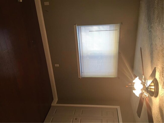 Bedroom: All bedrooms boosts engineered wood floor