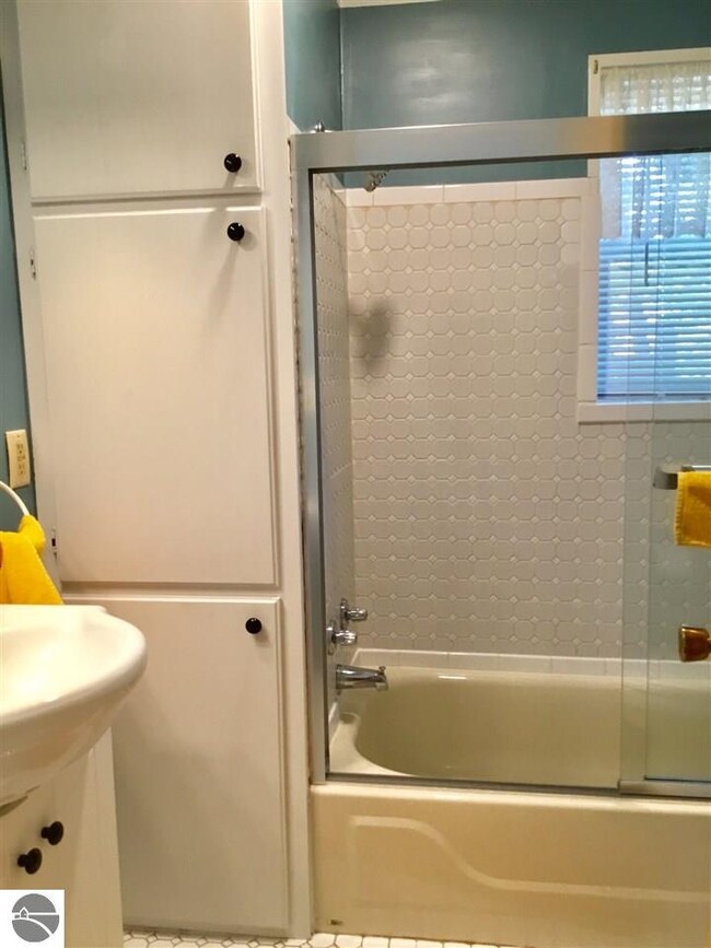 2648 W Crescent St, Baldwin, MI 49304 - photo 6