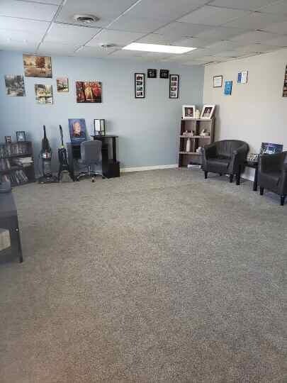 109 N Ogden St, Sturgeon, MO 65284 - photo 3