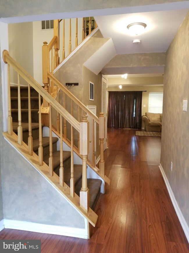 143 Valley Forge Way, Woodbury, NJ 08096 - photo 4