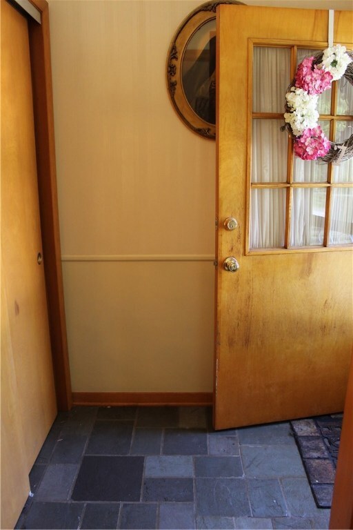 3717 Meadow Dr, Erie, PA 16506 - photo 3