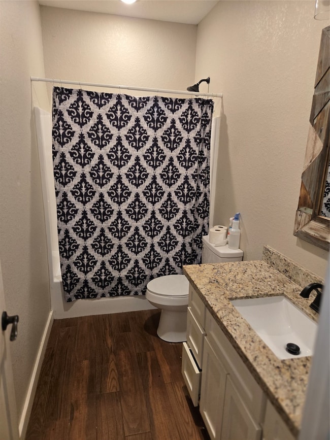 125 Smith St, Clute, TX 77531 - photo 6