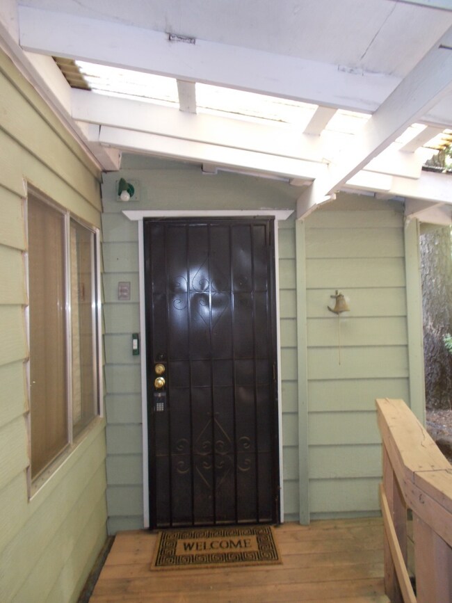 Side Entry Into Service Porch
