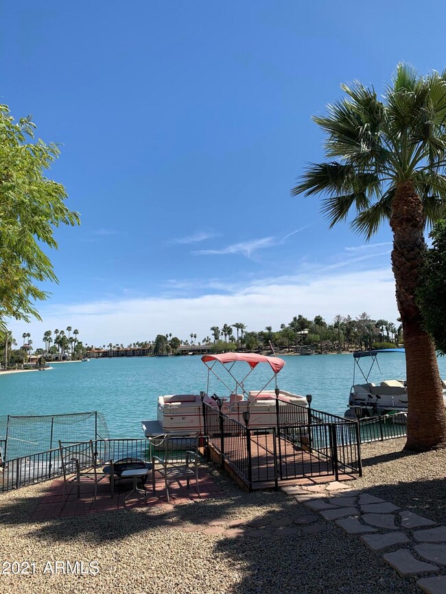 16F3BC30-992C-4BAE-8F71-E6063A53DB7E