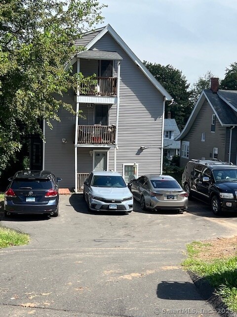 49 Newbury St unit 51, Hartford, CT 06114 - photo 2