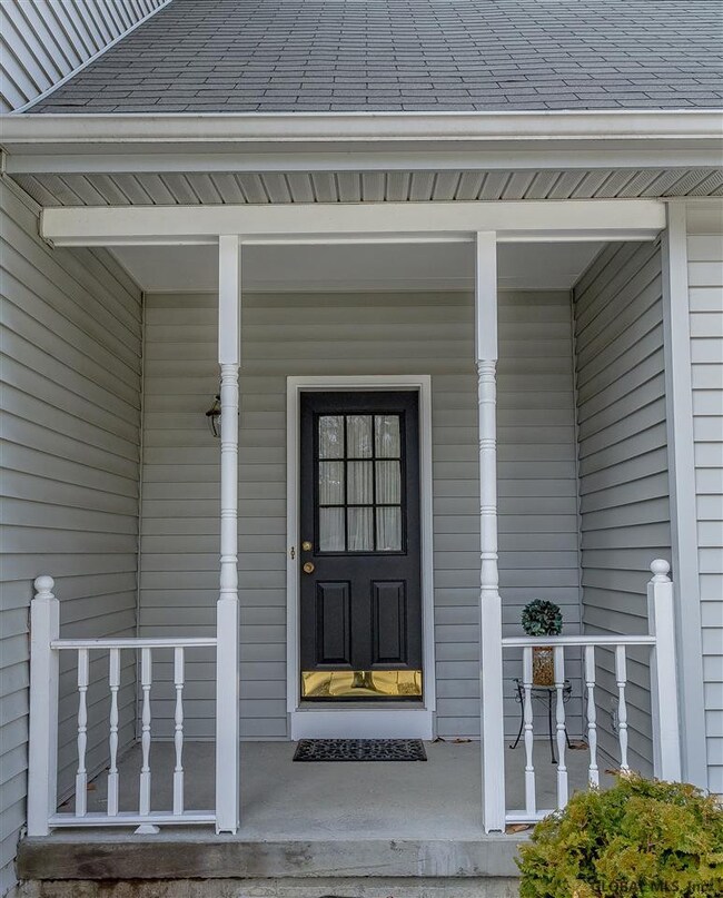 15 Bradford Dr, Saratoga Springs, NY 12866 - photo 2