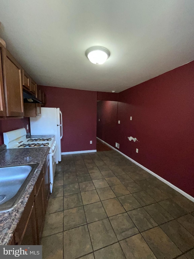 1810 N Fulton Ave, Baltimore, MD 21217 - photo 5