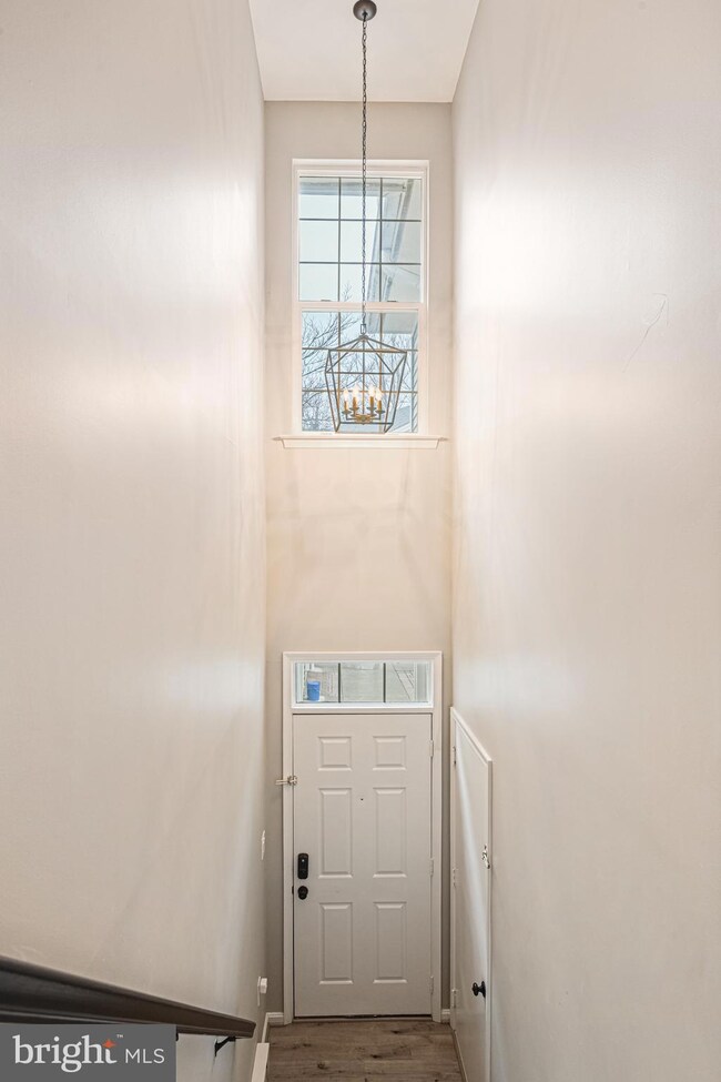 11401 Gate Hill Place unit 68 (E), Reston, VA 20194 - photo 5