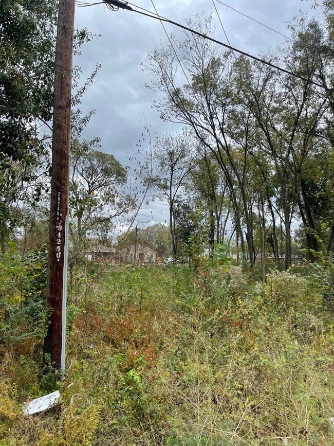 7900 Sealey St, Houston, TX 77088 - photo 6