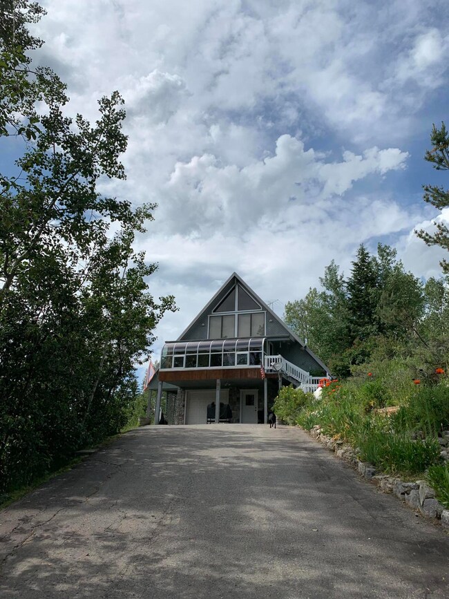 fZmuxSICSxuOEk4xFGBqqA