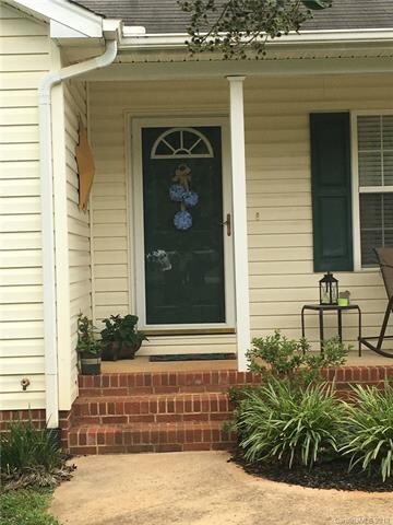 134 Foy Ln unit 30, Statesville, NC 28625 - photo 4