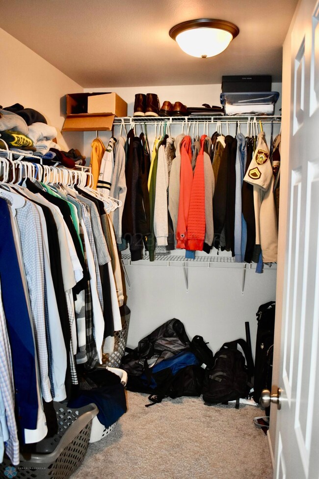 walk in closet