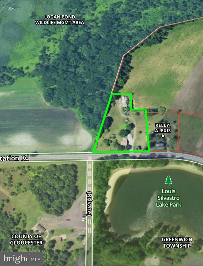 405 Tomlin Station Rd, Gibbstown, NJ 08027 - photo 2