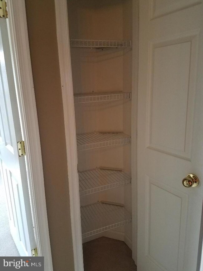 403 Hamilton Ct, Stephens City, VA 22655 - photo 6