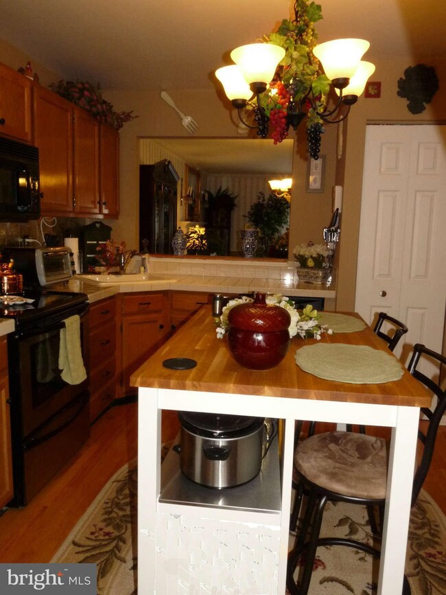 701 Saint Peters Ct, Edgewood, MD 21040 - photo 6