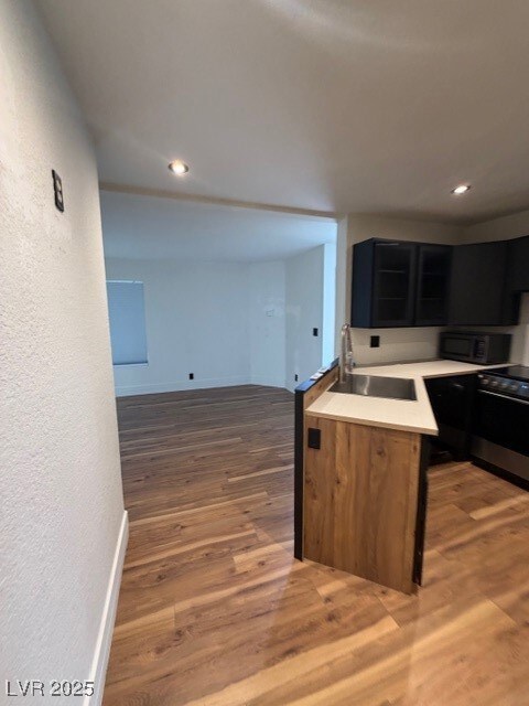 540 Elm Dr unit 104, Las Vegas, NV 89169 - photo 2