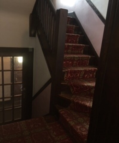 6039 N Mozart St, Chicago, IL 60659 - photo 2