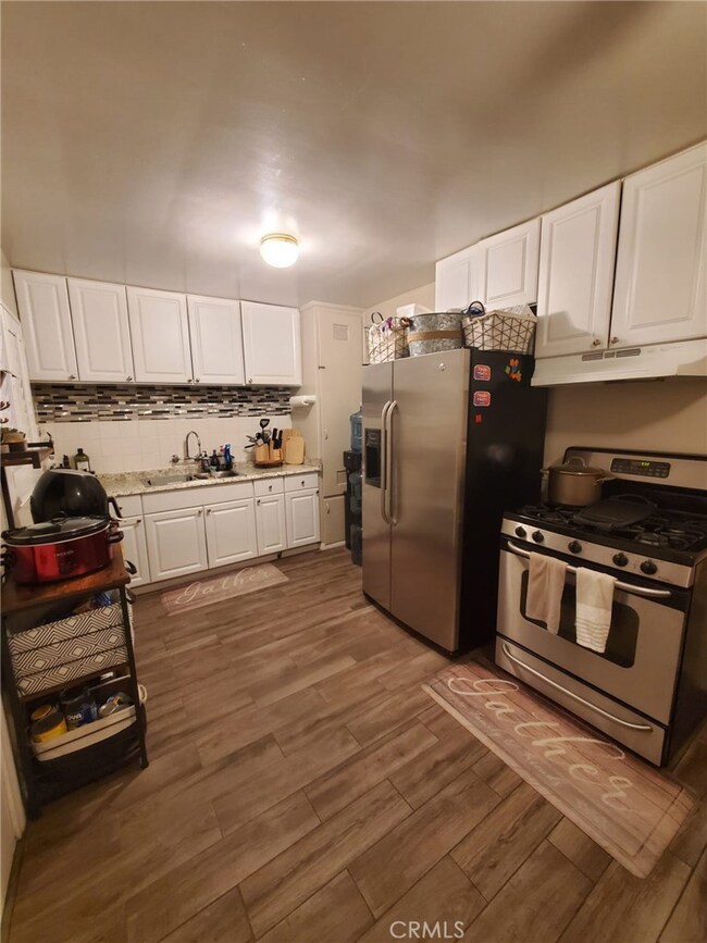 10487 Beech Ave, Fontana, CA 92337 - photo 6