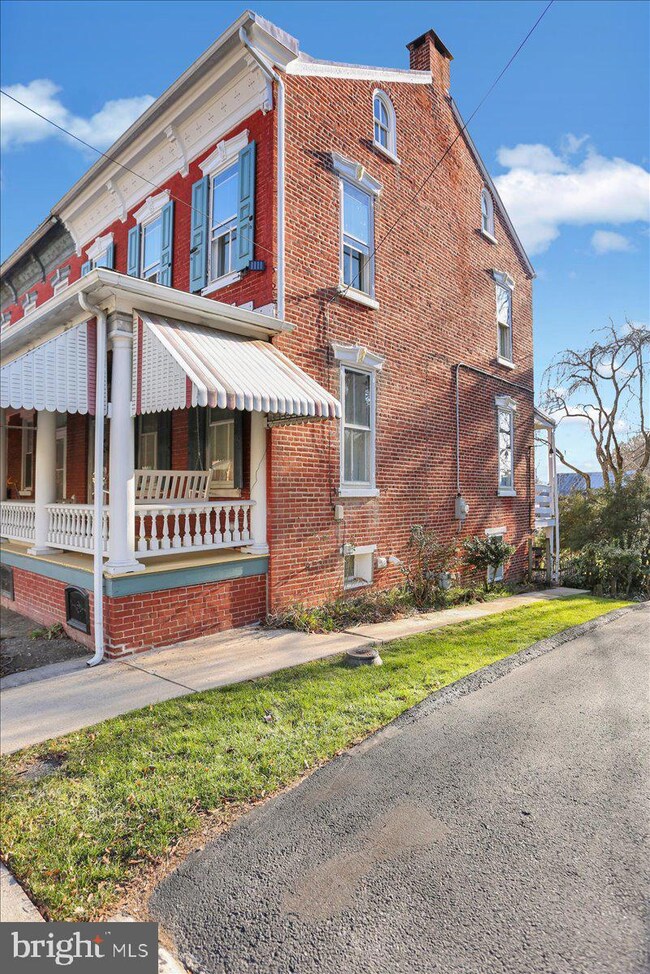 242 Main St, Leesport, PA 19533 - photo 3