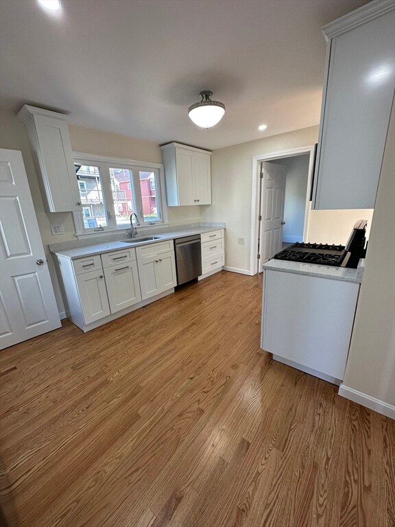 35 Henry St unit 1, Medford, MA 02155 - photo 4