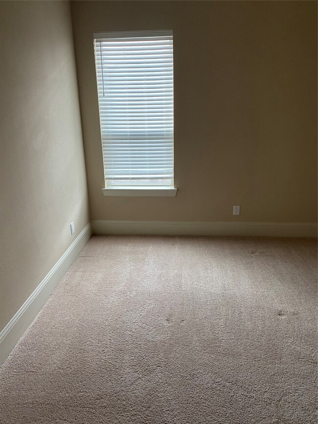 29550 Usonia Dr, Spring, TX 77386 - photo 6