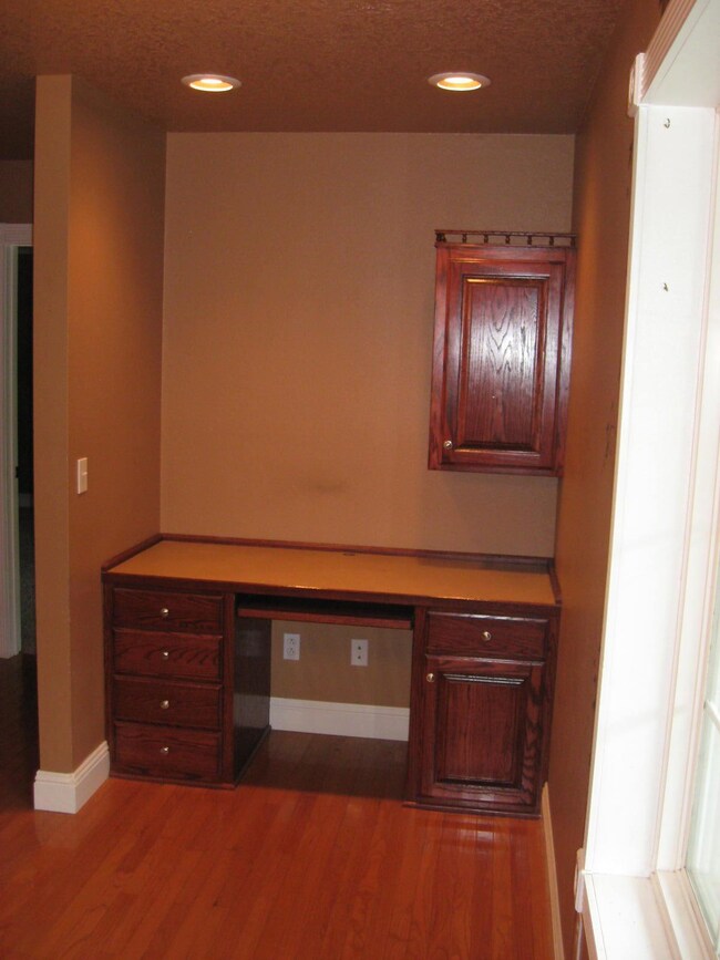 View of Kitchen (5)