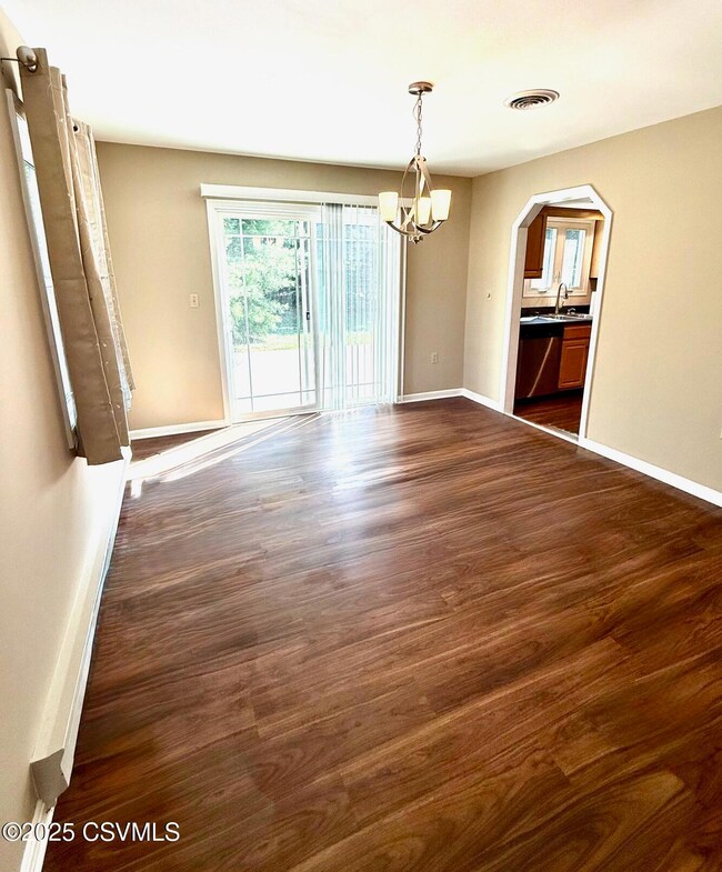 201 Oak Ln, Lewisburg, PA 17837 - photo 4