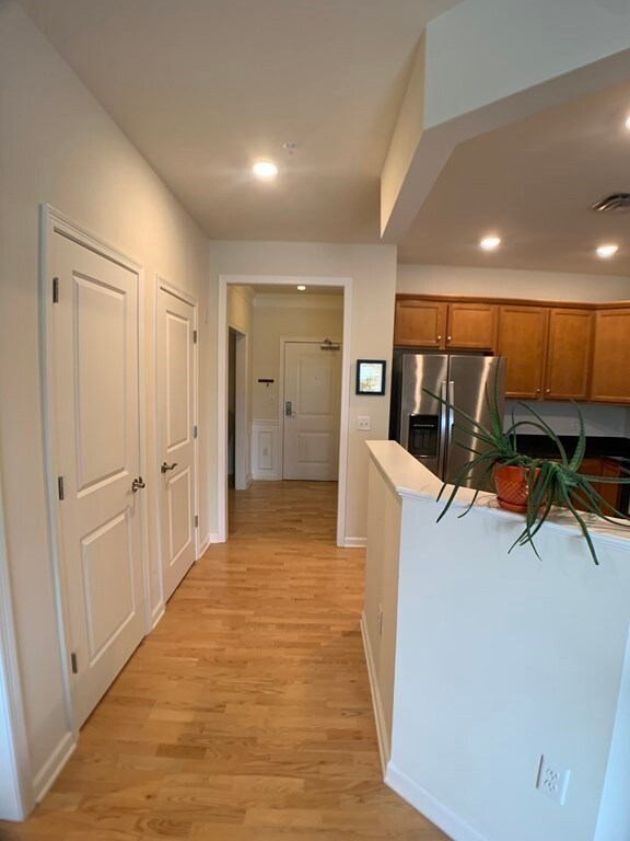 Woodstone Crossing unit 1203, South Weymouth, MA 02190 - photo 6