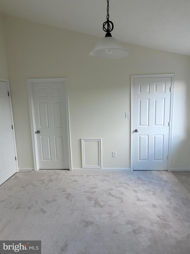 2110 Whitehall Rd, Frederick, MD 21702 - photo 6