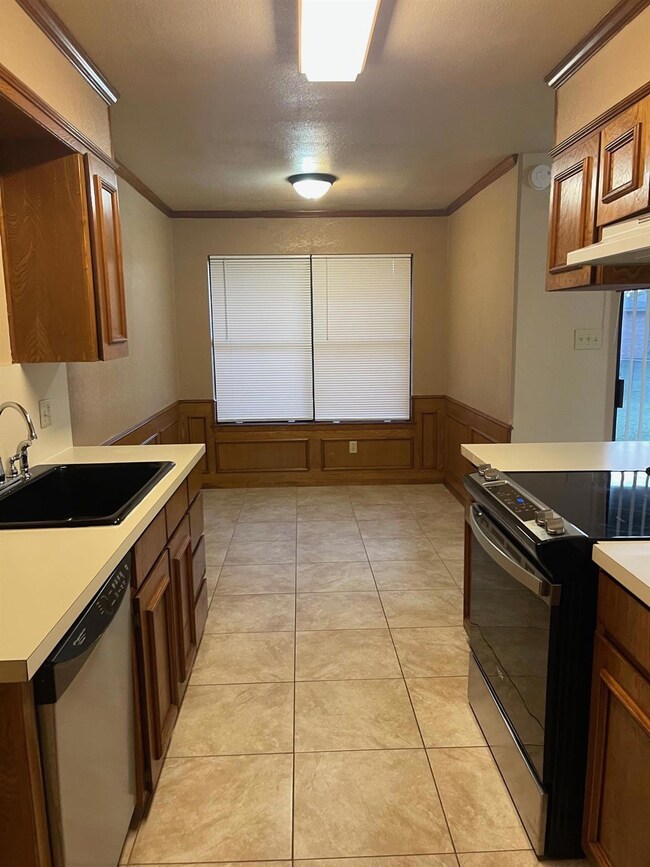 903 Terry Trail, Weatherford, TX 76086 - photo 6