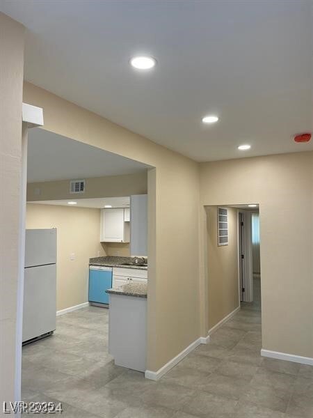 539 E Saint Louis Ave unit 206,208,201, Las Vegas, NV 89104 - photo 2