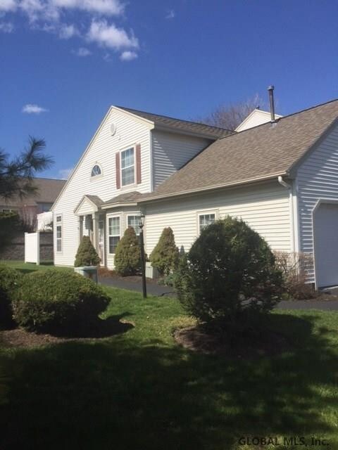 25 Highpointe Dr, Troy, NY 12182 - photo 2