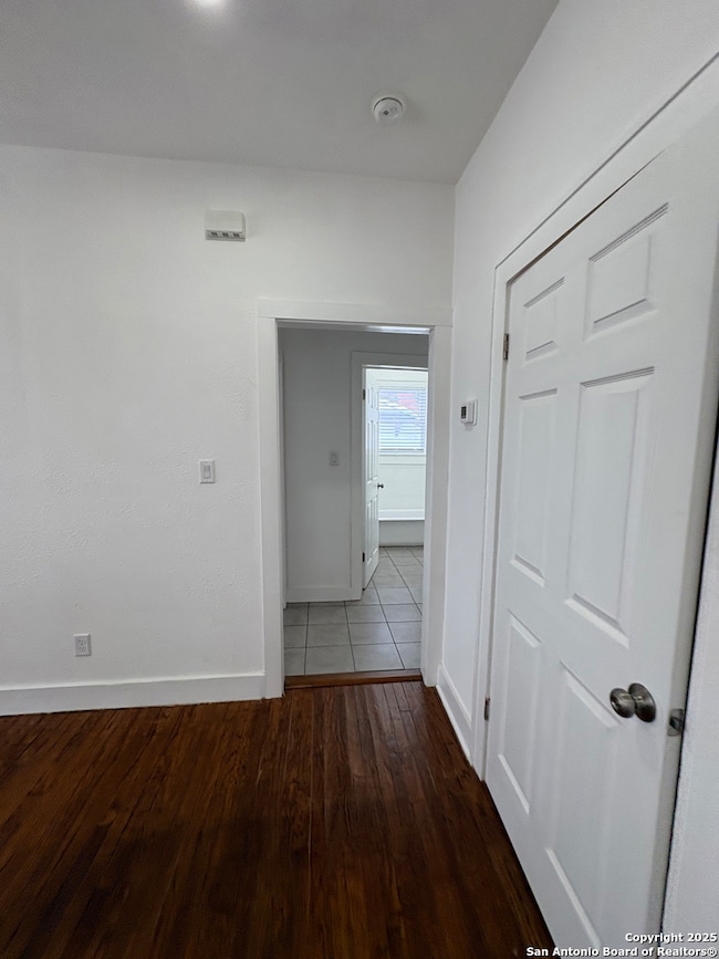 805 W Summit Ave unit 4, San Antonio, TX 78212 - photo 6