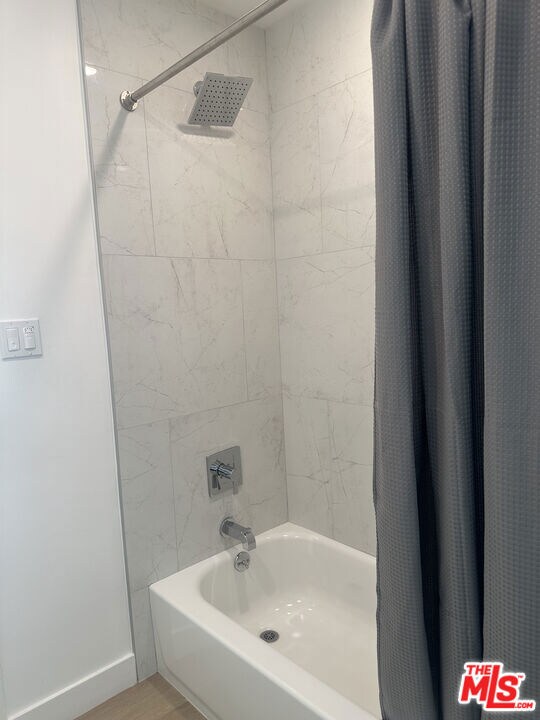 228 S Doheny Dr unit 4, Beverly Hills, CA 90211 - photo 5