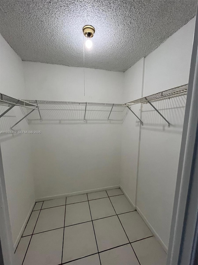 9460 Fontainebleau Blvd unit 533, Miami, FL 33172 - photo 7