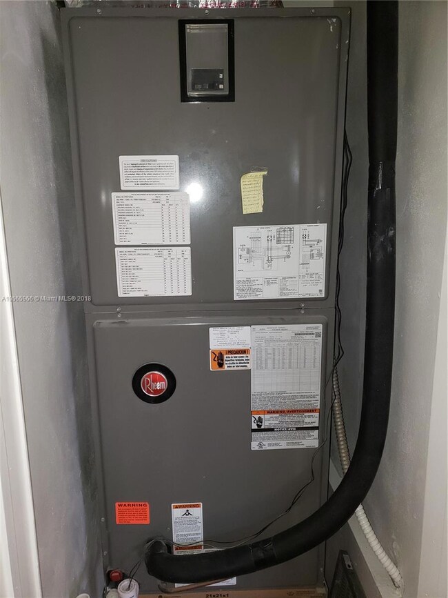 8762 SW 27th St, Miami, FL 33165 - photo 4