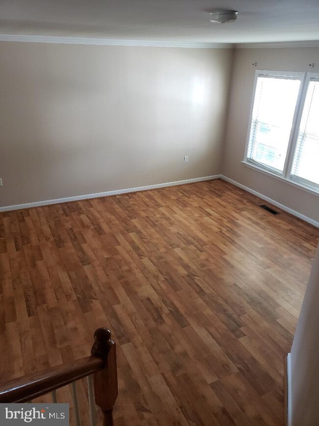 407 Hupps Hill Ct, Strasburg, VA 22657 - photo 5