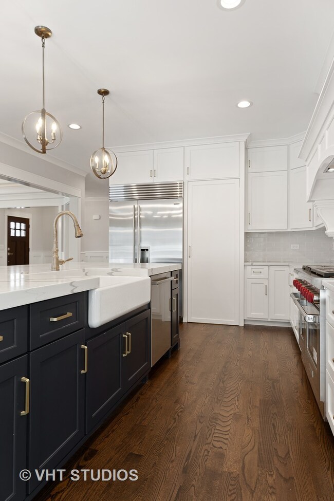 415 W Grantley Ave, Elmhurst, IL 60126 - photo 6