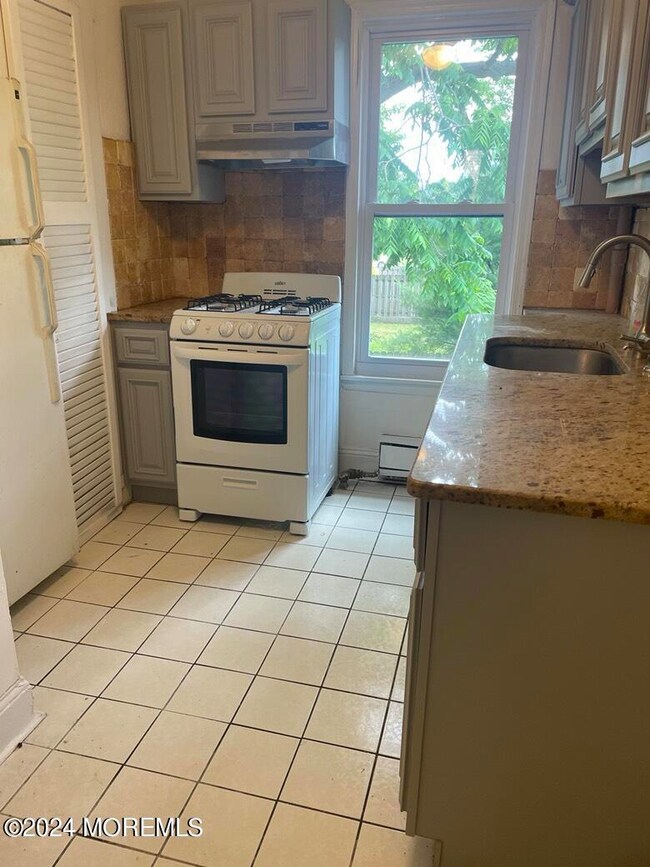 103 Pavilion Ave unit 2, Long Branch, NJ 07740 - photo 2