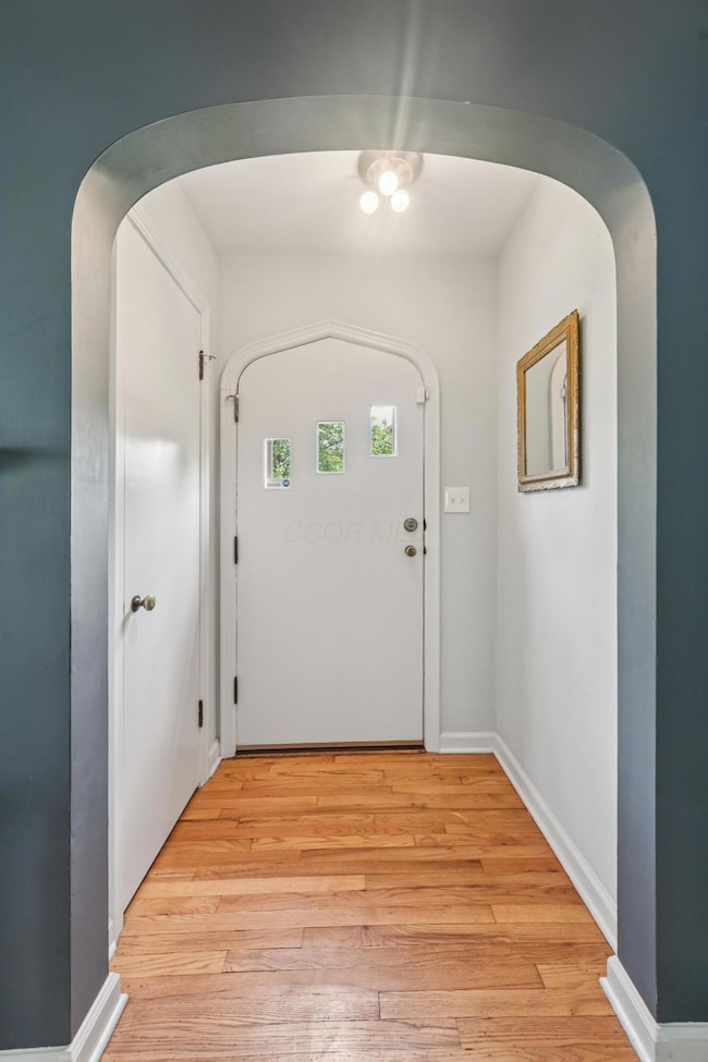 8-print-Fallis Rd-1106-008